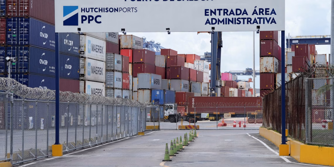Bizonytalanná vált a panamai kikötők eladása