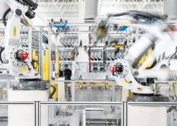 Robothadsereg segíti Kínát a kereskedelmi háborúban
