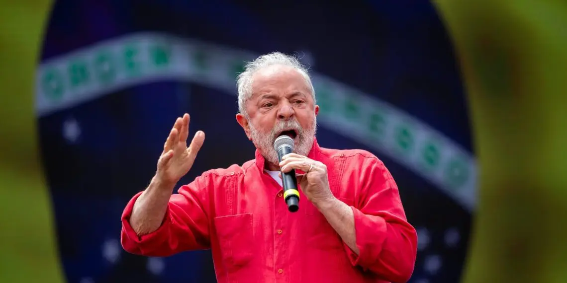 Lula: Őrültség újrafegyverkezni, miközben emberek éheznek
