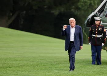 Trump vámokkal verne éket India és Oroszország közé