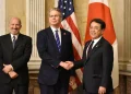 India után Japán sem enged Trumpnak