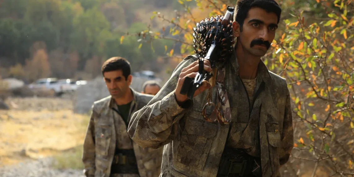 A kurd PKK kivonja egységeit Törökországból